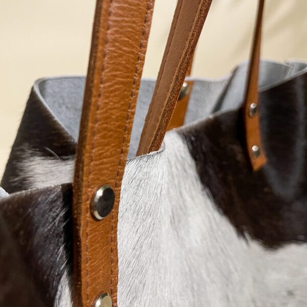 Nora Tote Black and white