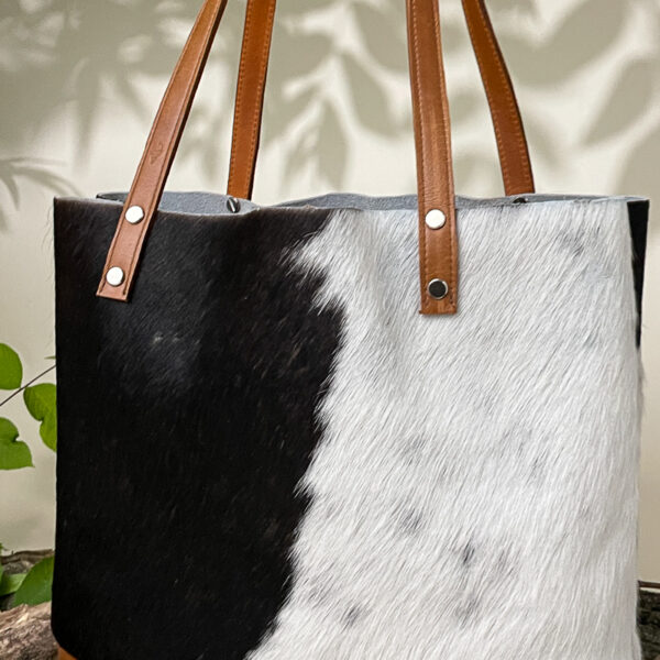 Nora Tote Black and white