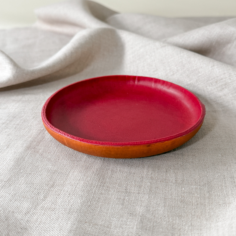 Holding Bowl - Oxblood 1-1